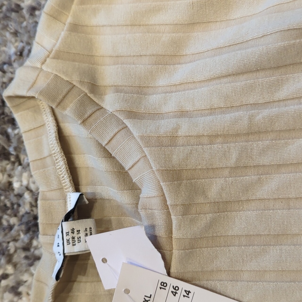 TopShop Tank - Picture 2 of 4